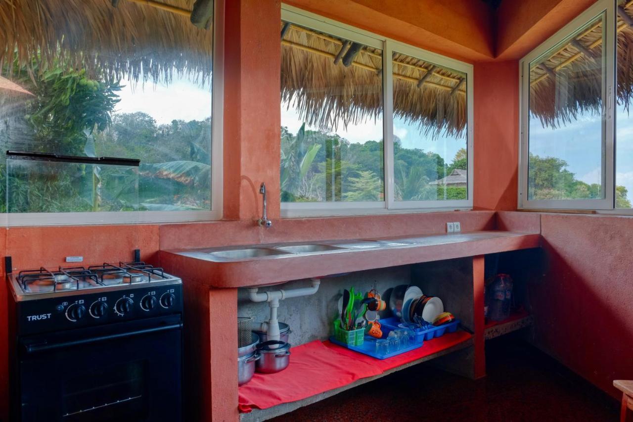 Colibri Lodge Ambatoloaka (Nosy Be) Exterior foto